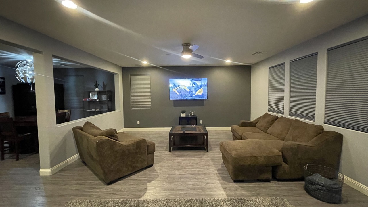 Photo of Livingroom in Silverado Ranch