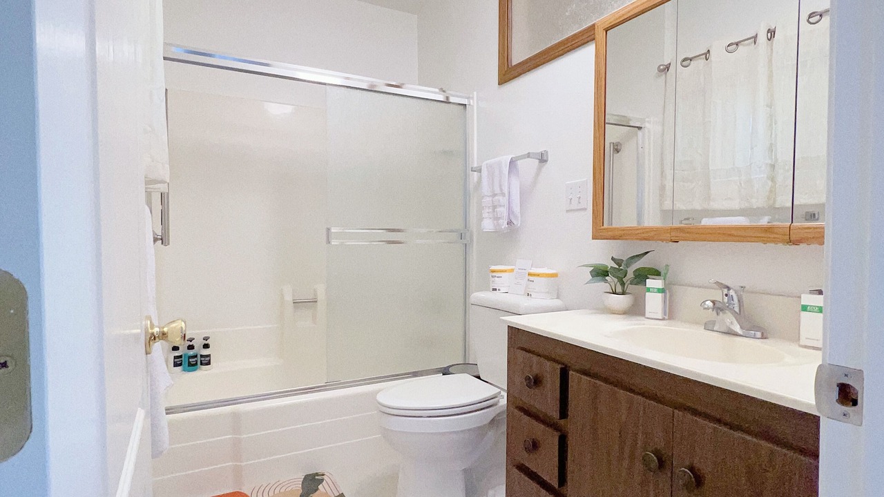 Photo of Bathroom in Ahwahnee