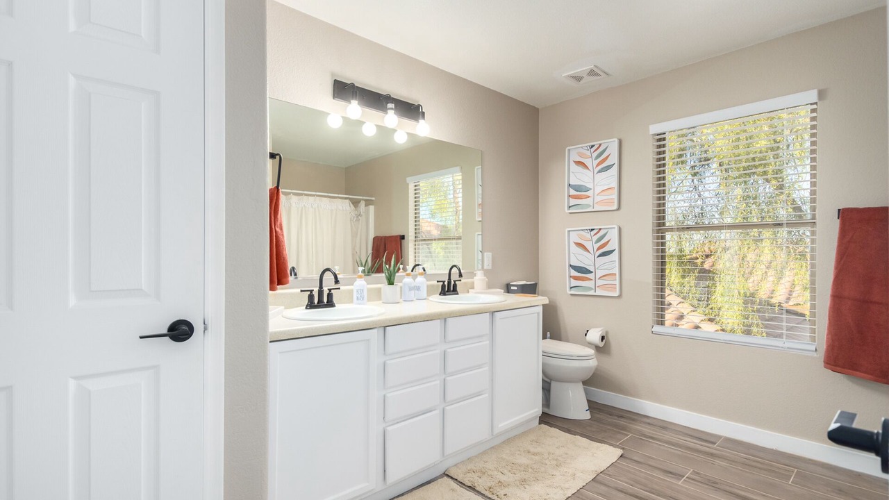 Photo of Bathroom in Sheely Farms
