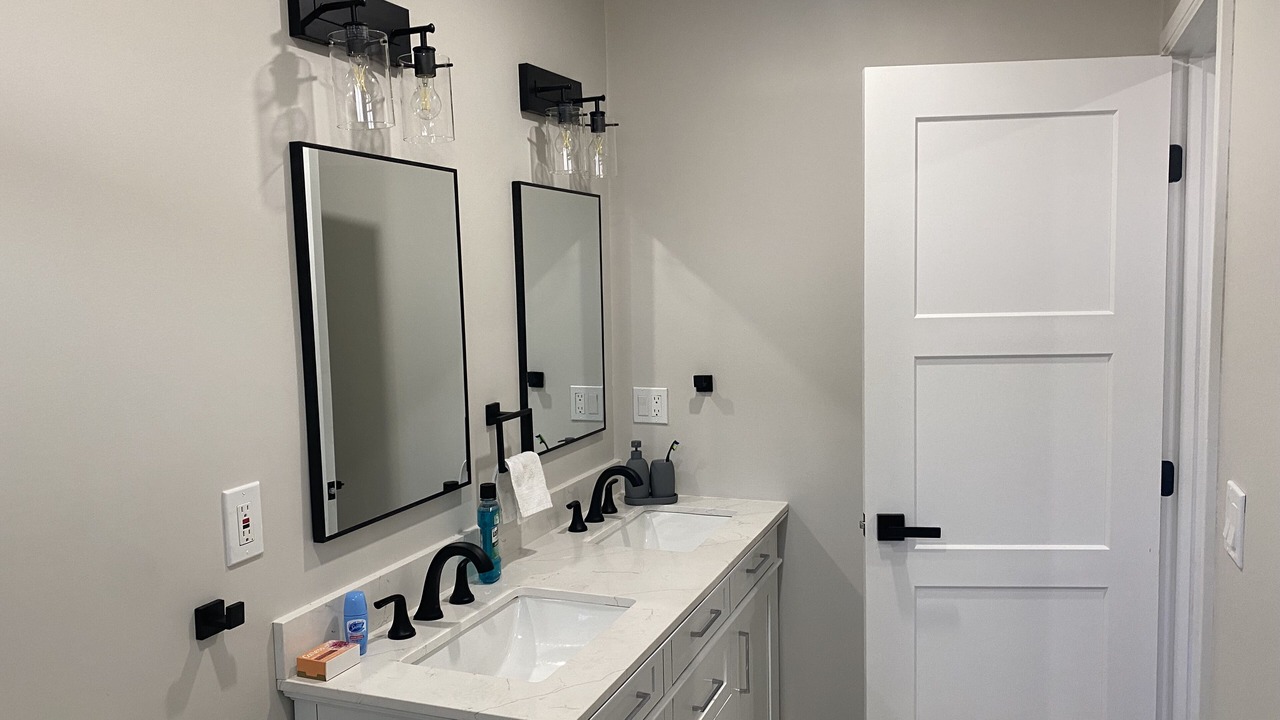 Photo of Bathroom in Maryvale