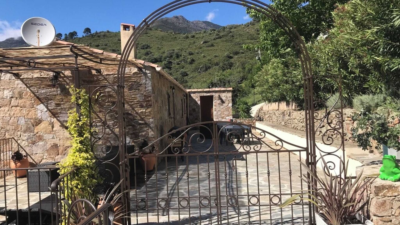 Photo of Patio Balcony in Manso