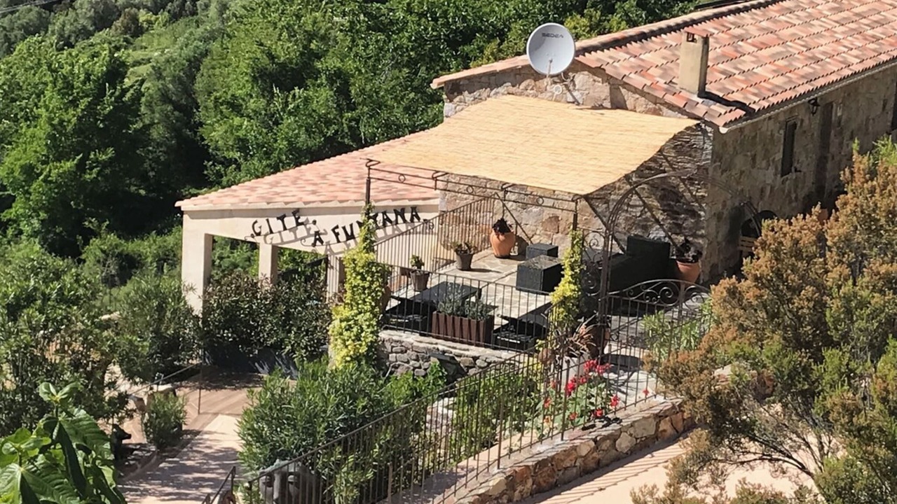 Photo of Outdoor in Manso