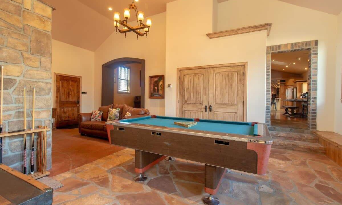 Photo of Livingroom in Parowan