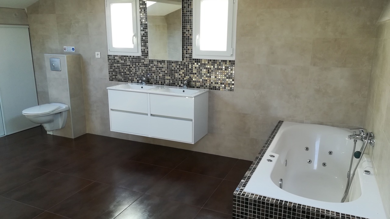 Photo of Bathroom in Afa