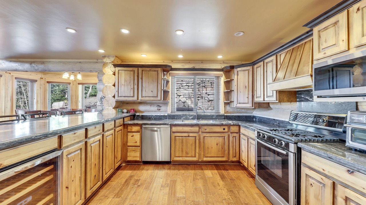 Photo of Kitchen in Brian Head
