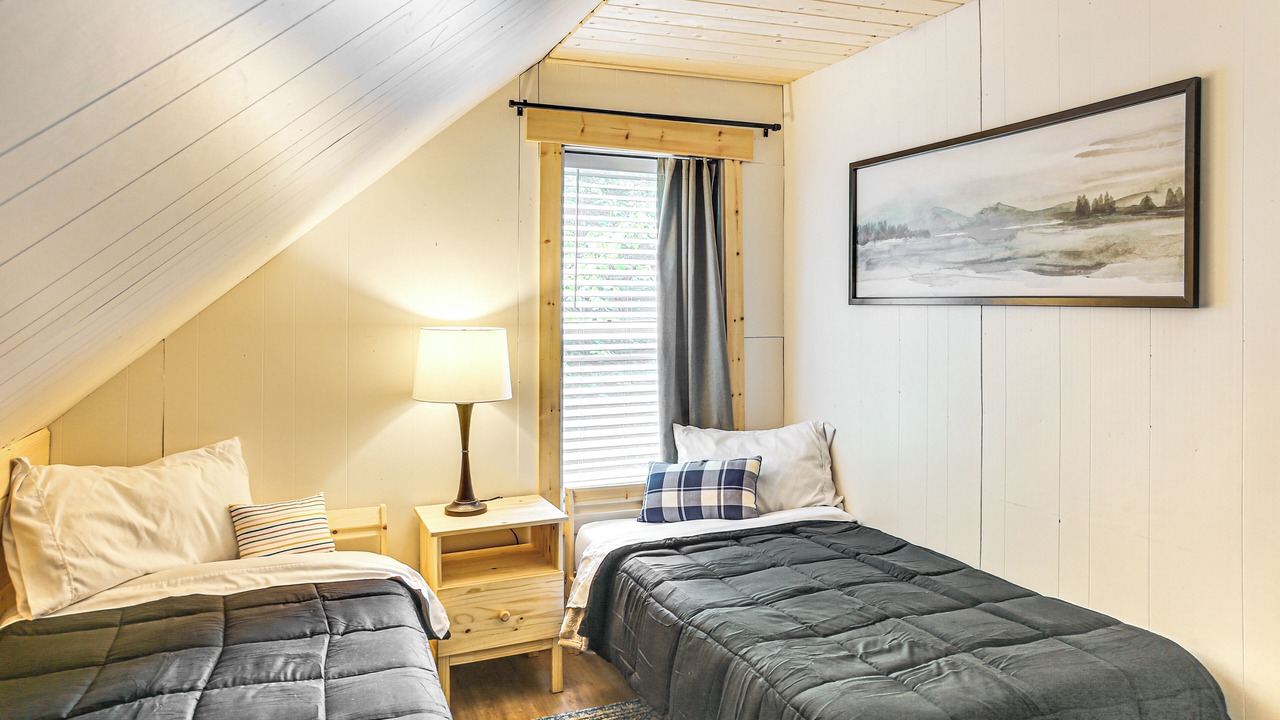 Photo of Bedroom in Avery