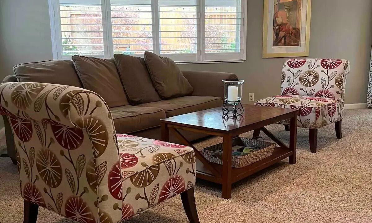 Photo of Livingroom in Reno