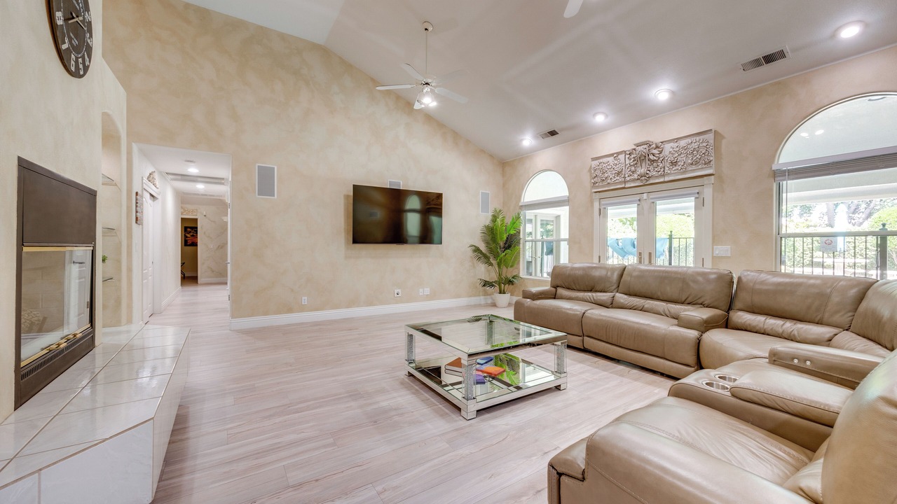 Photo of Livingroom in Clovis