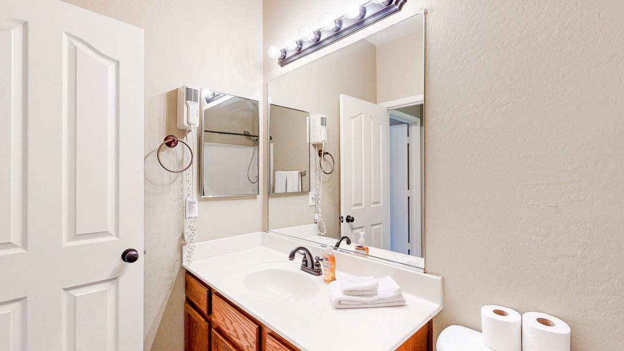 Photo of Bathroom in Copper Basin