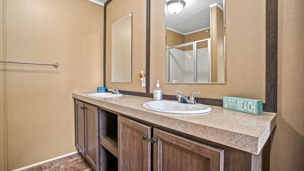 Photo of Bathroom in Chincoteague