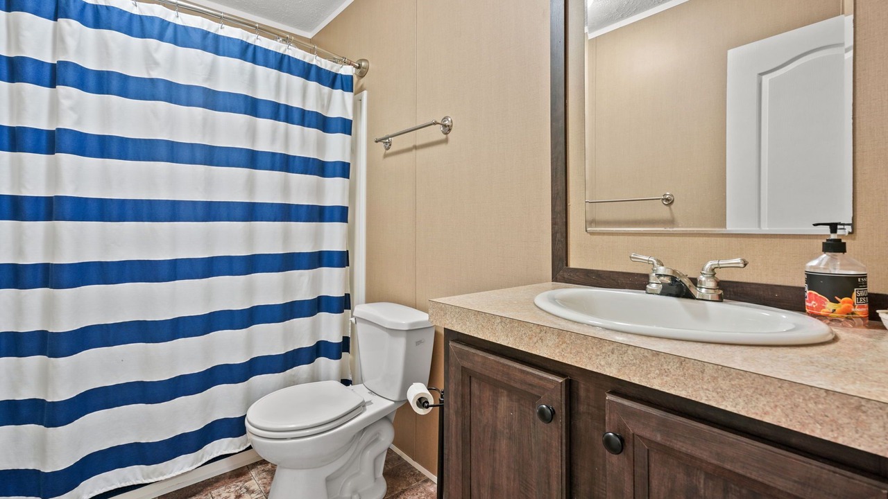 Photo of Bathroom in Chincoteague