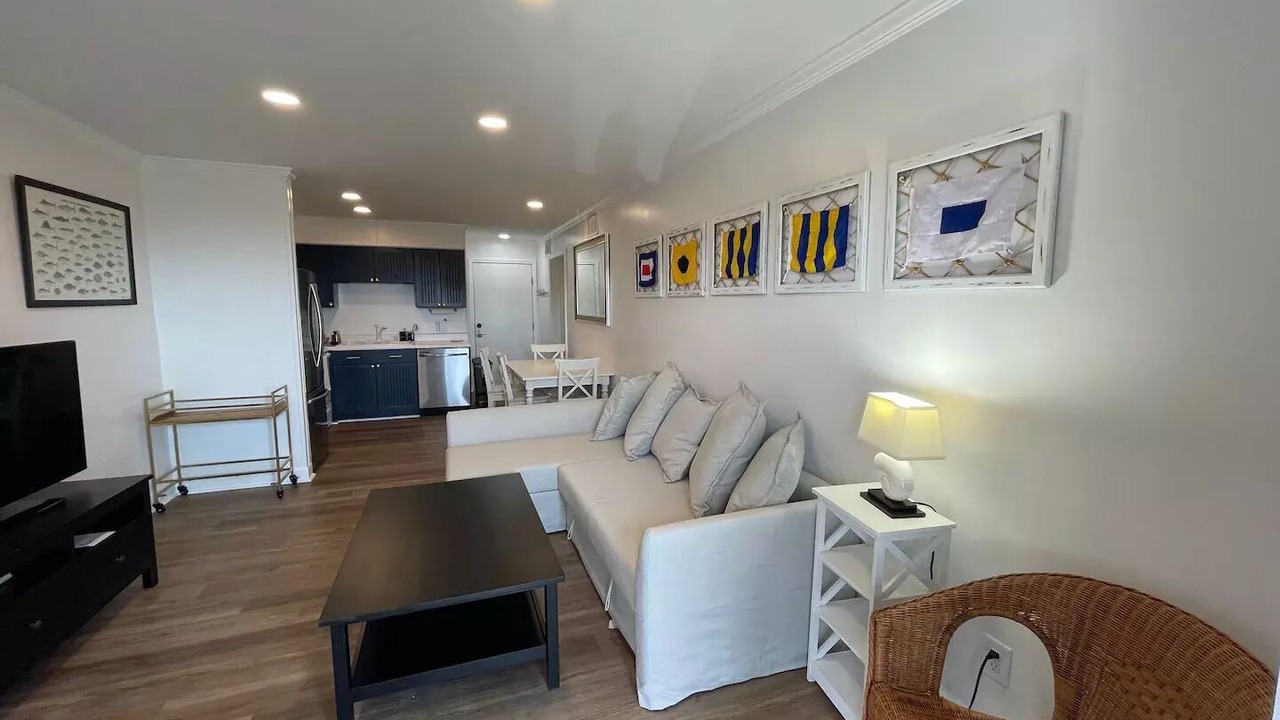 Photo of Livingroom in Morehead City