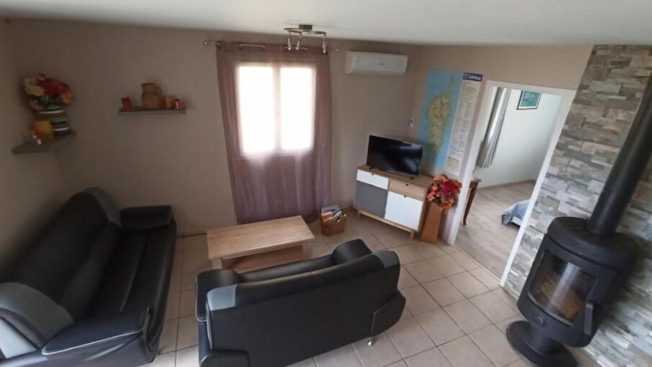 Photo of Livingroom in Prunelli-di-Fiumorbo