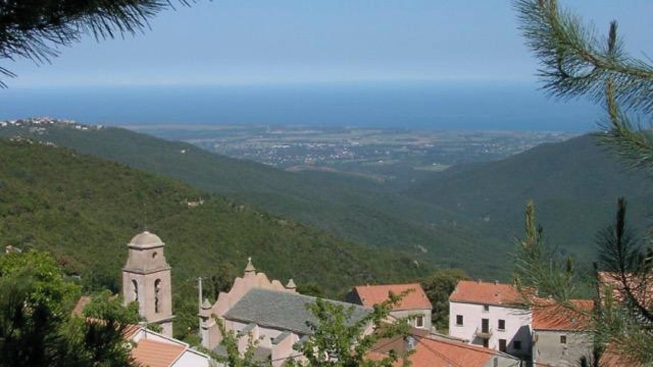 Photo of Others in Isolaccio-di-Fiumorbo