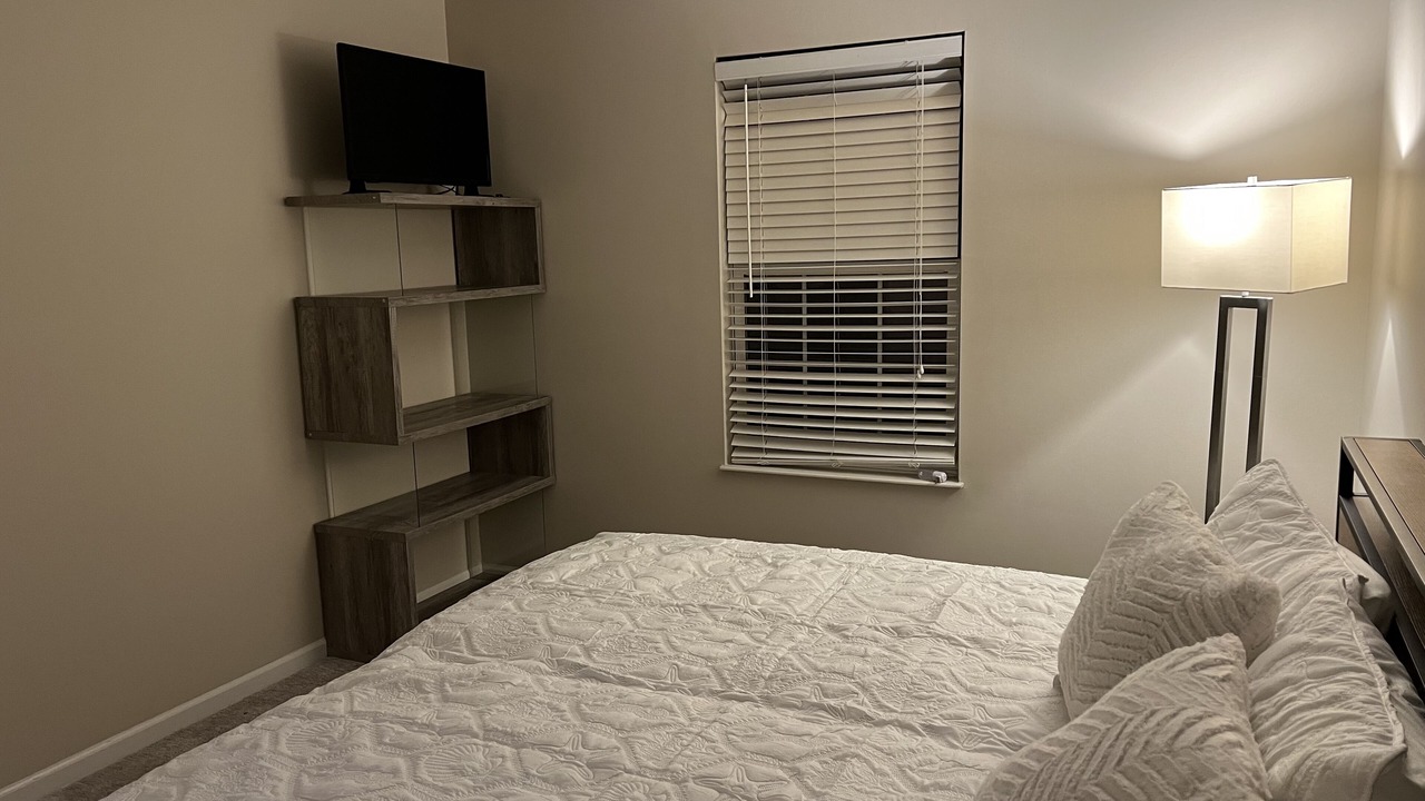 Photo of Bedroom in Pataskala