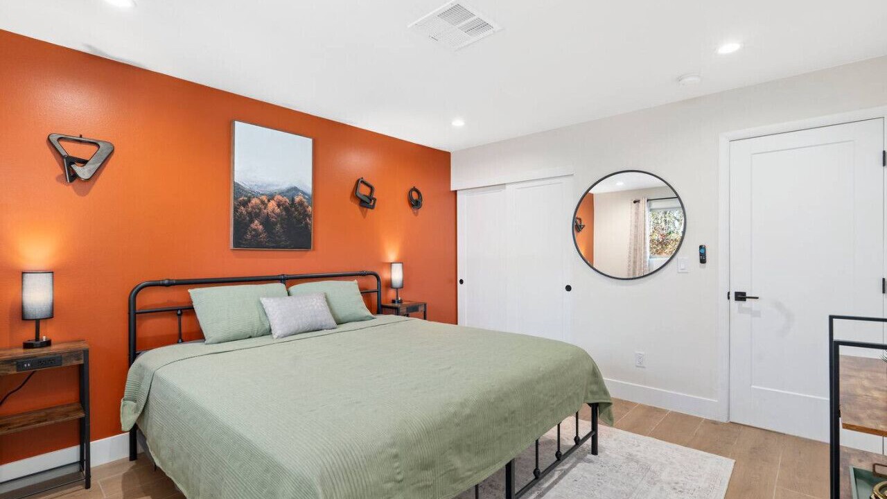 Photo of Bedroom in Swiss Manor