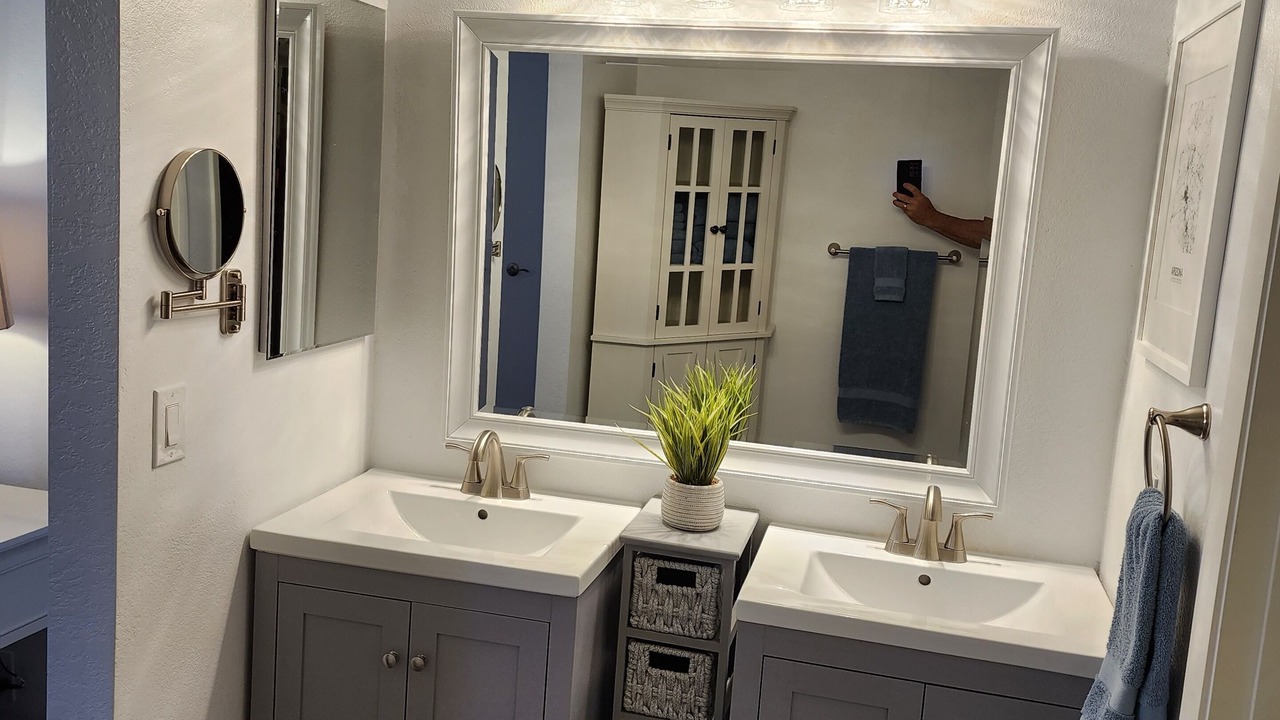Photo of Bathroom in Las Haciendas De Paradise Village