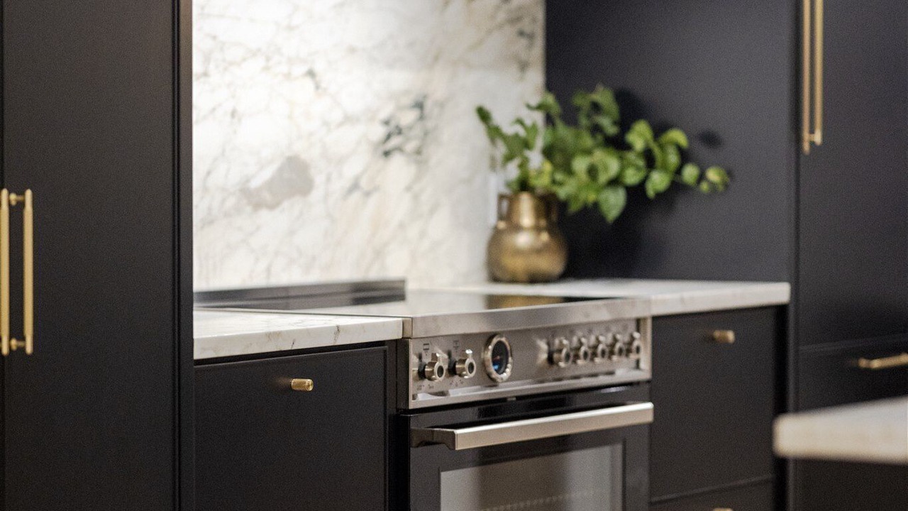 Photo of Kitchen in Fashion Square