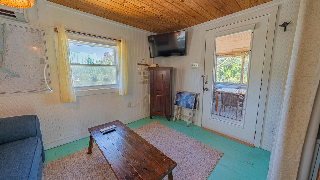 Photo of Livingroom in Ocracoke
