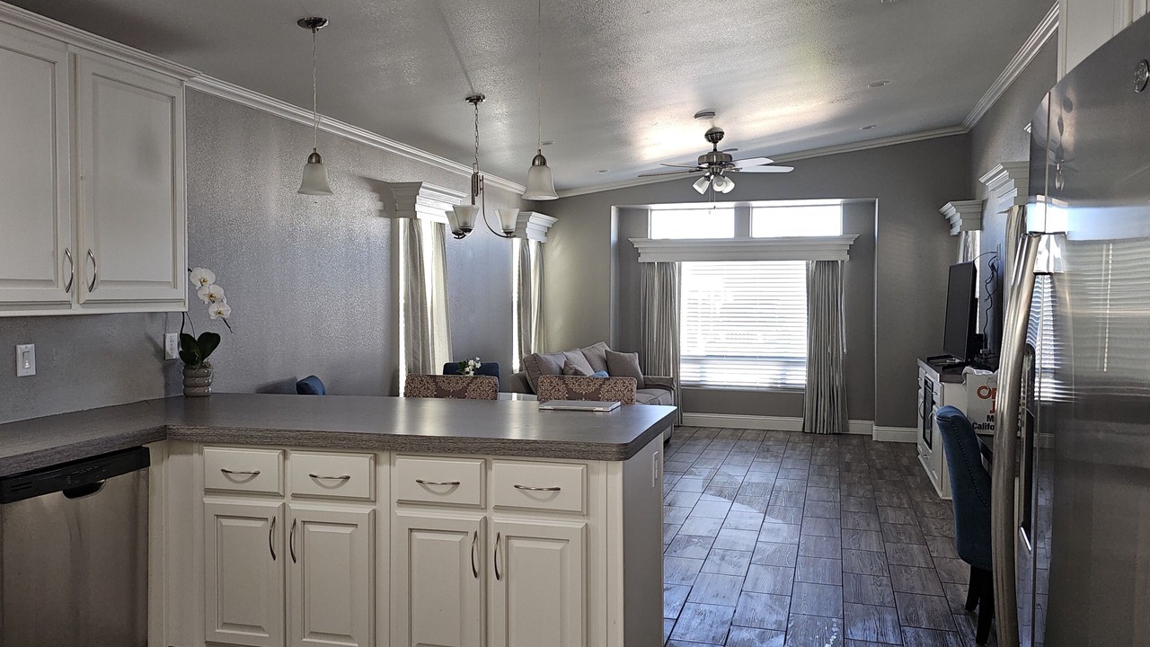 Photo of Bedroom in Carriage Manor