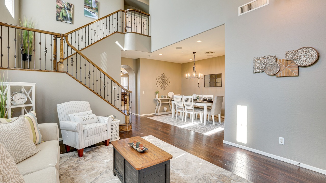 Photo of Livingroom in Estrella Mountain Ranch