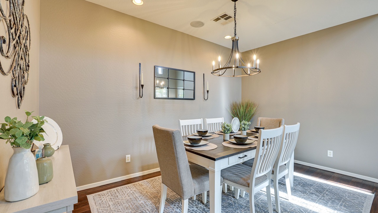 Photo of Livingroom in Estrella Mountain Ranch
