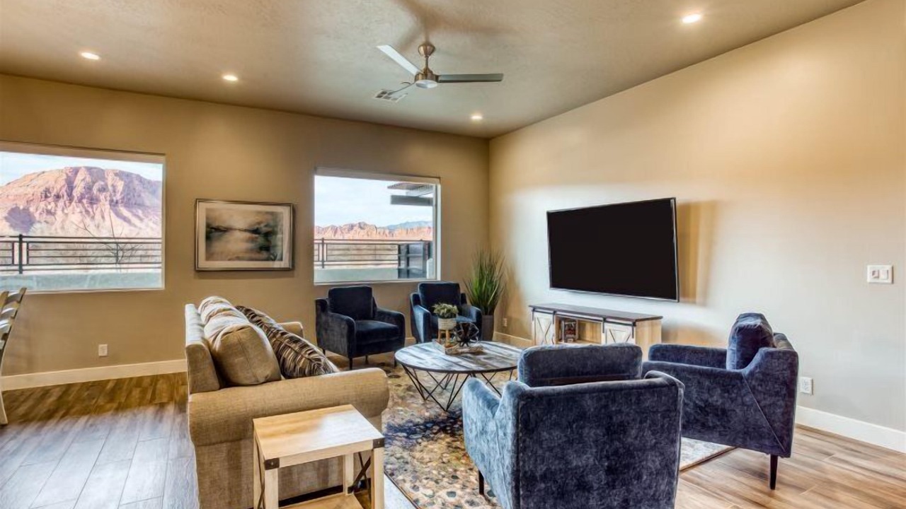 Photo of Livingroom in Ivins