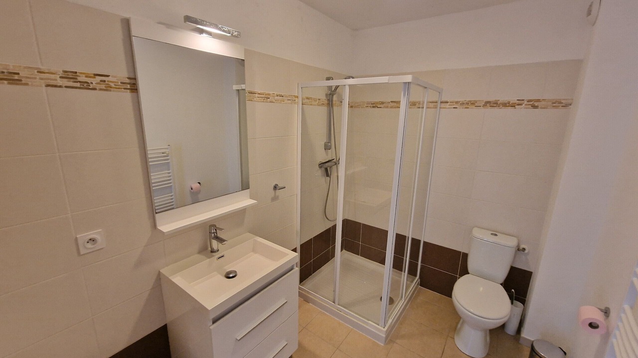 Photo of Bathroom in Oletta
