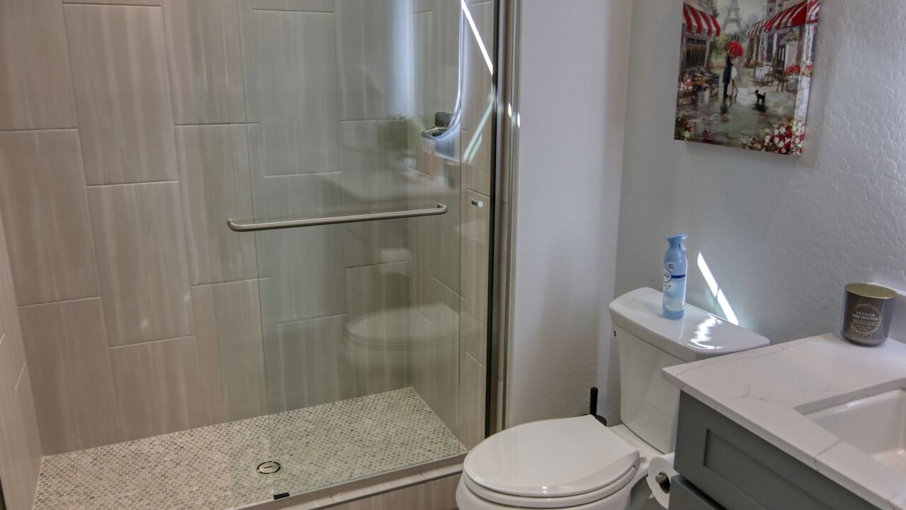 Photo of Bathroom in Pebblecreek