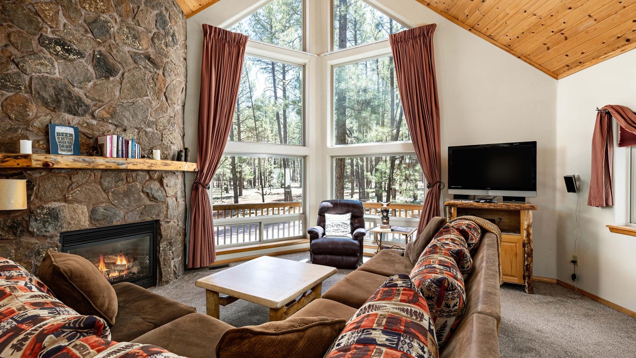 Photo of Livingroom in Williams