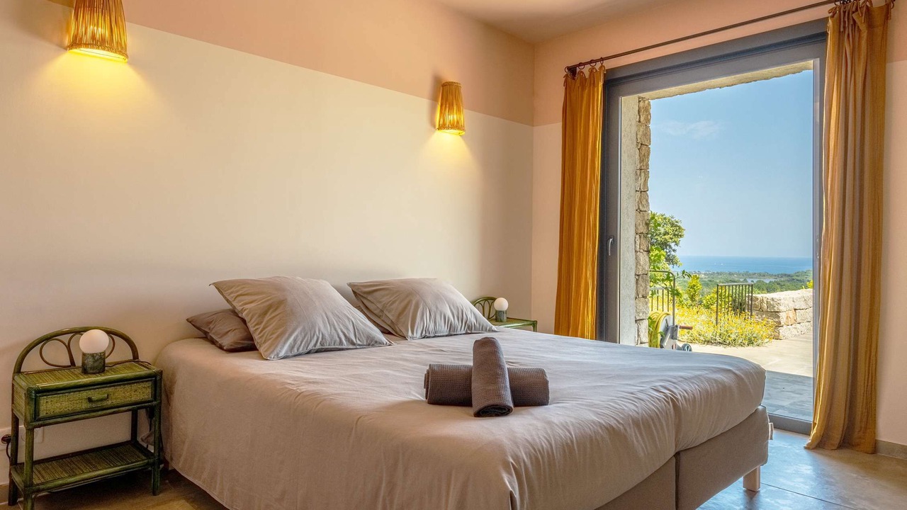 Photo of Bedroom in Sainte-Lucie-de-Porto-Vecchio