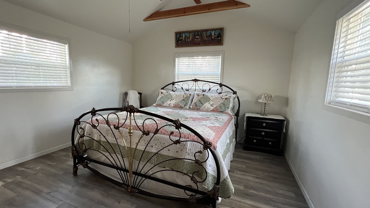 Photo of Bedroom in Oakhurst