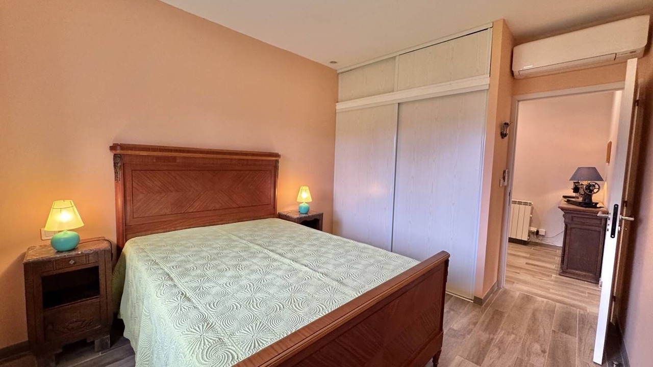 Photo of Bedroom in Levie