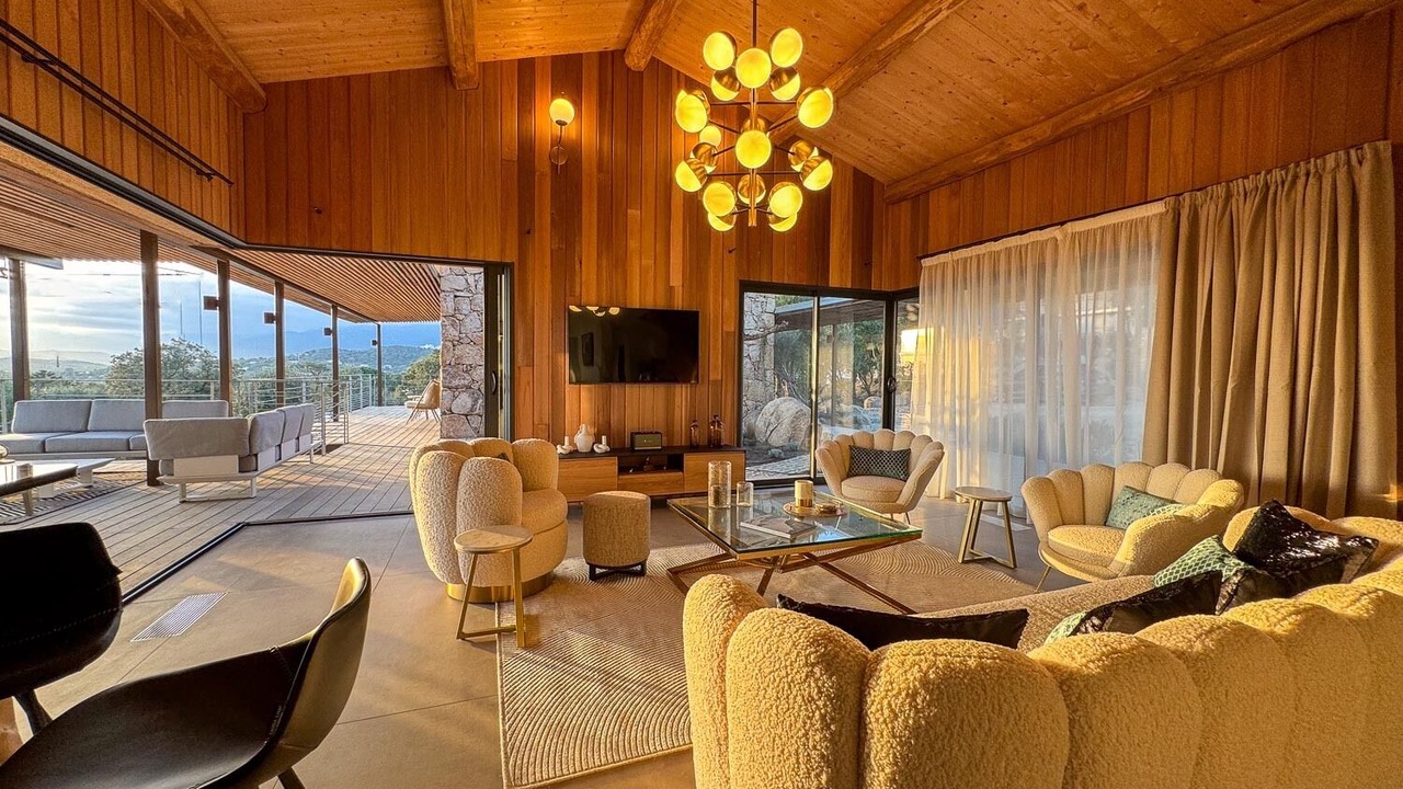 Photo of Livingroom in Cirendinu