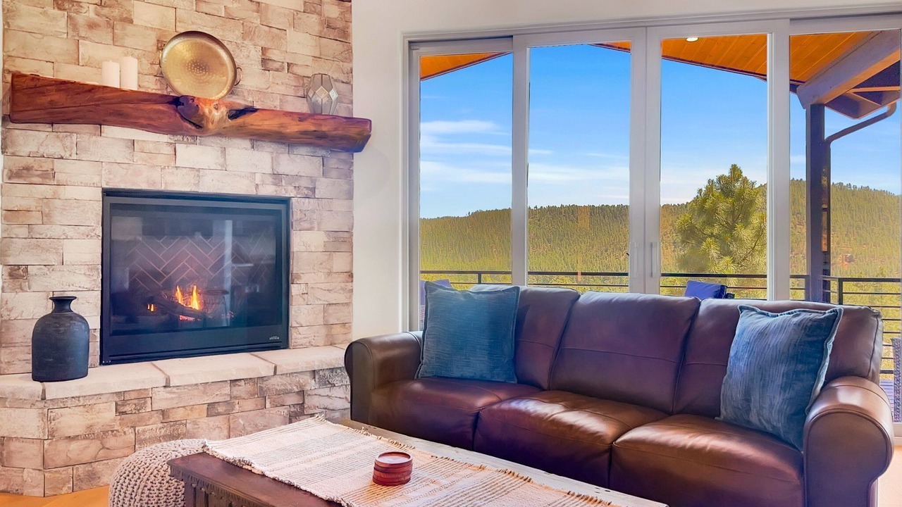 Photo of Livingroom in Strawberry