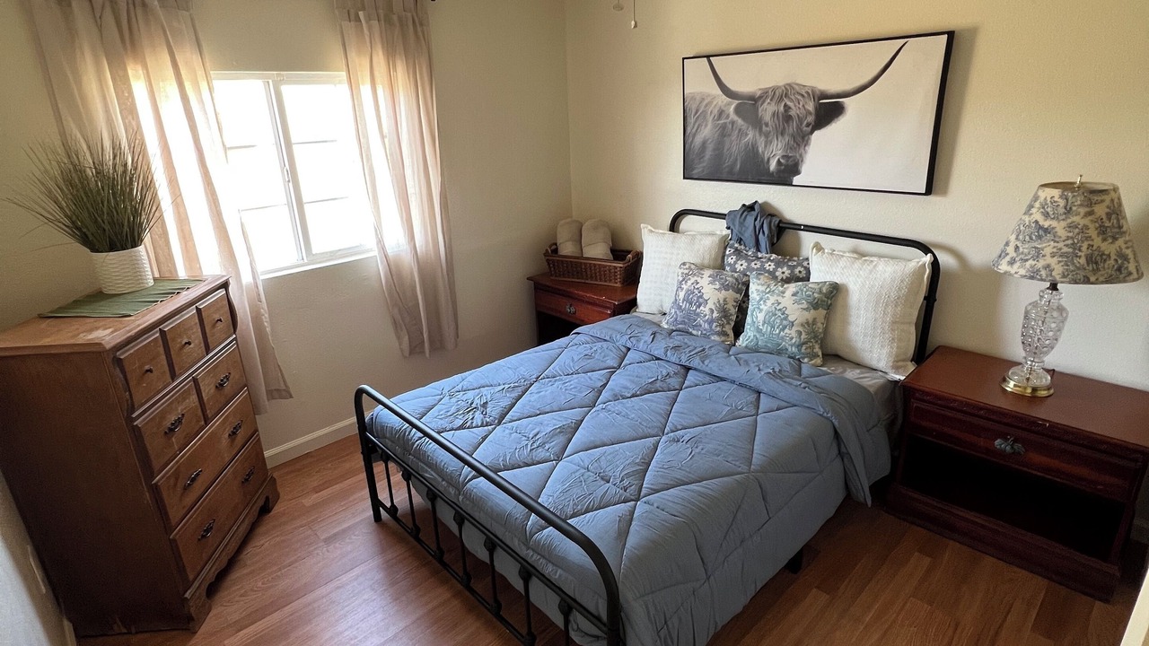 Photo of Bedroom in Greenacres