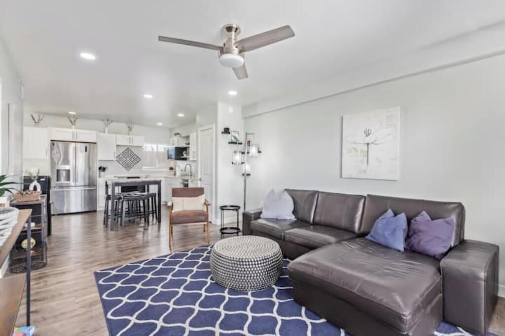 Photo of Livingroom in Encanto