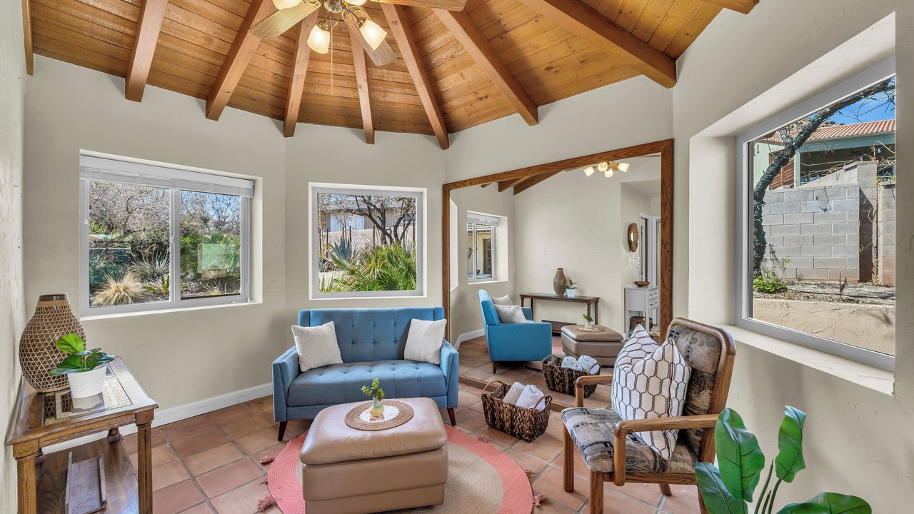 Photo of Livingroom in Bloomington