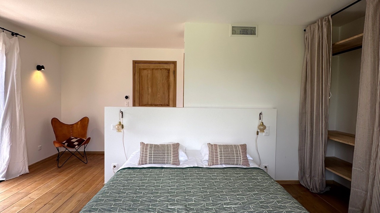 Photo of Bedroom in Murato