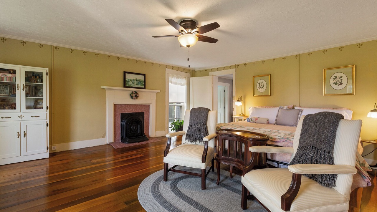 Photo of Bedroom in Bardstown