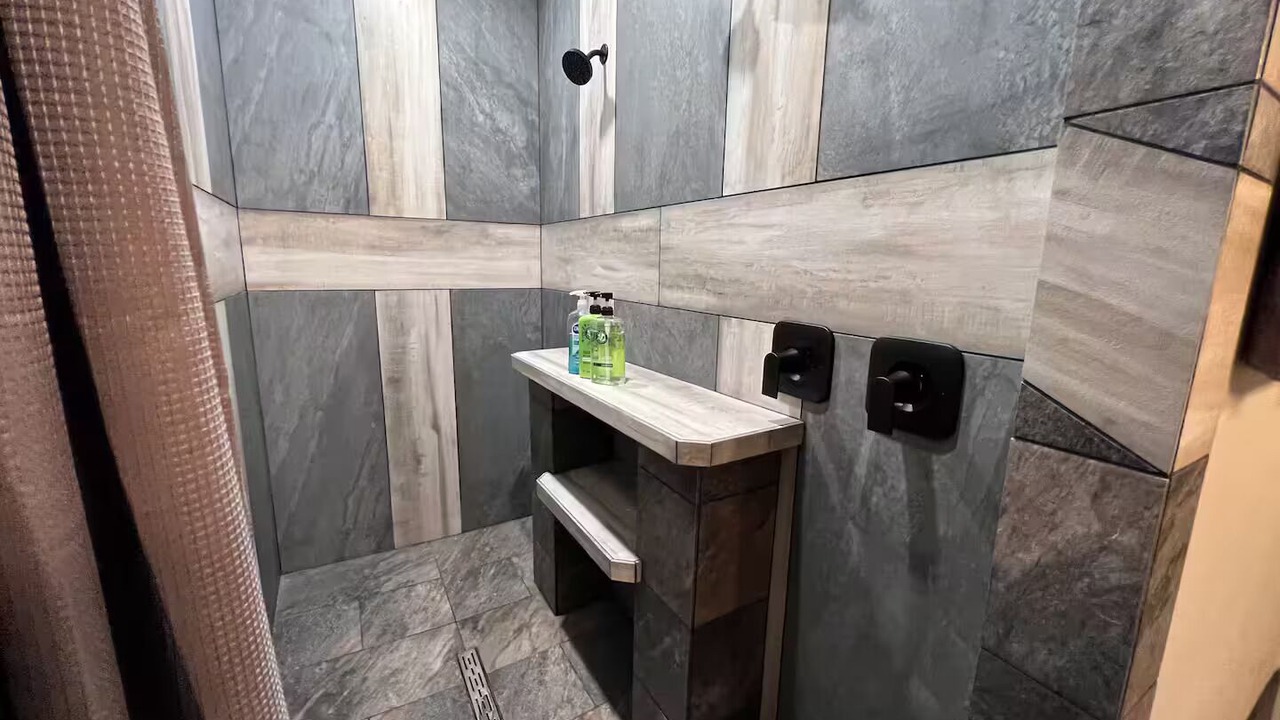 Photo of Bathroom in Panguitch