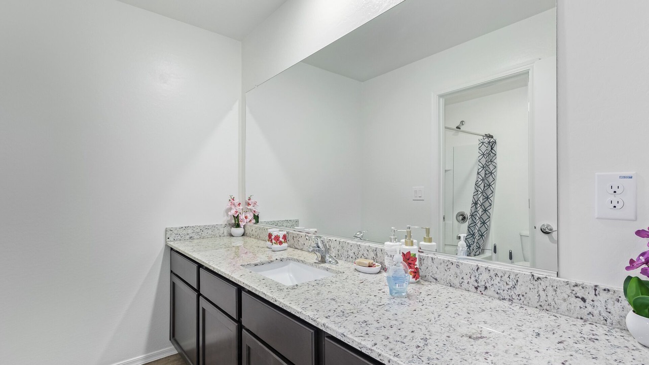 Photo of Bathroom in Buckeye