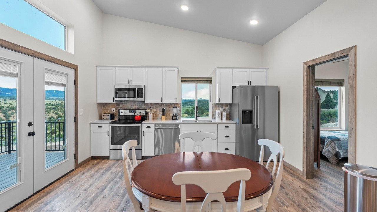 Photo of Kitchen in Mammoth Creek