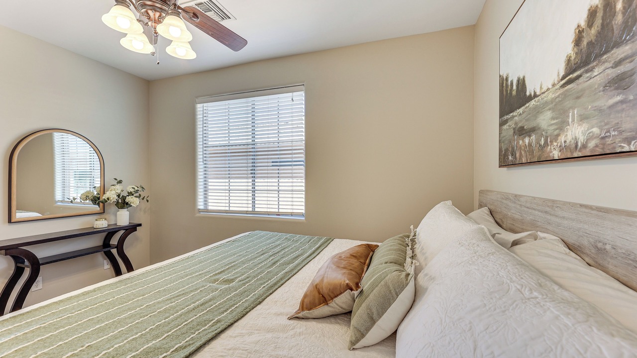 Photo of Bedroom in Gold Canyon