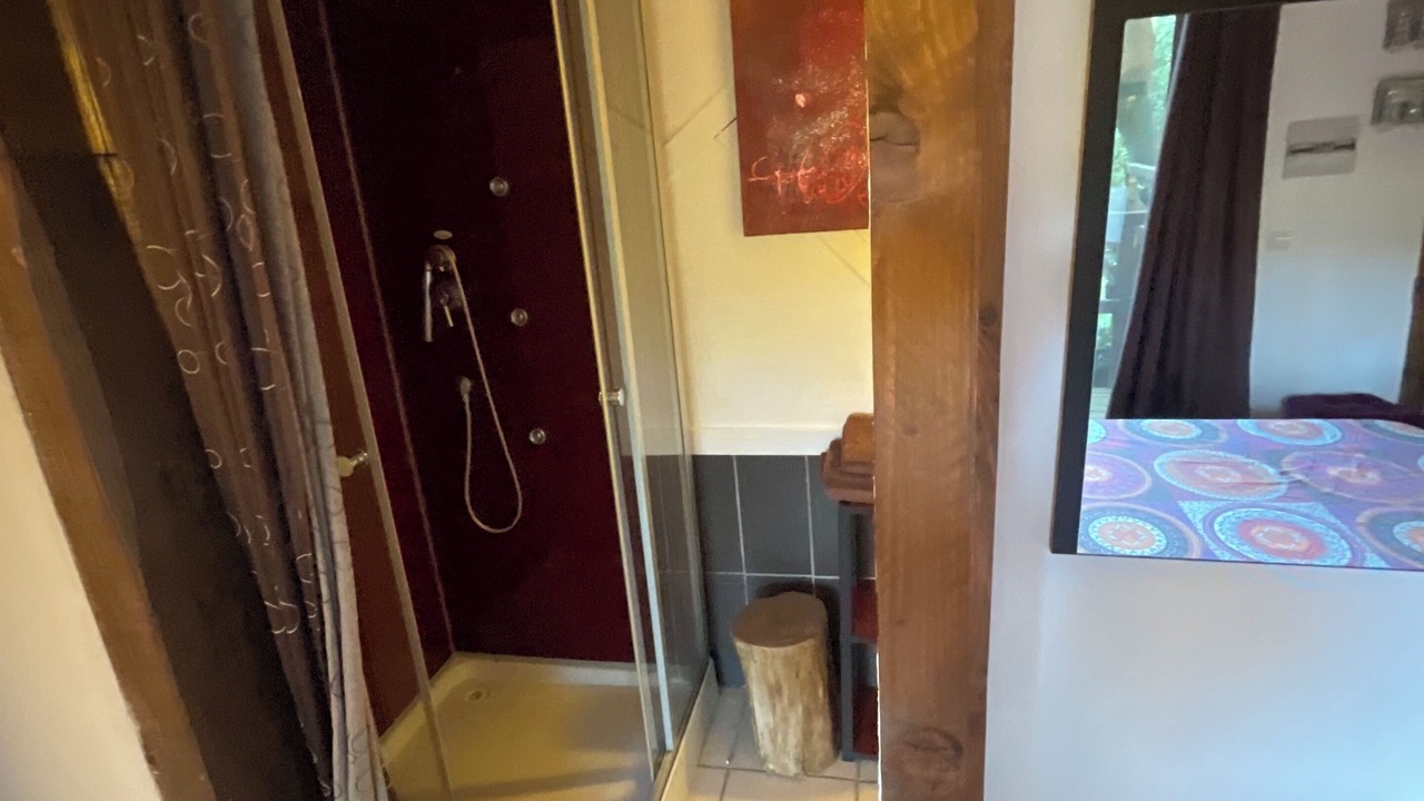 Photo of Bathroom in Sisco