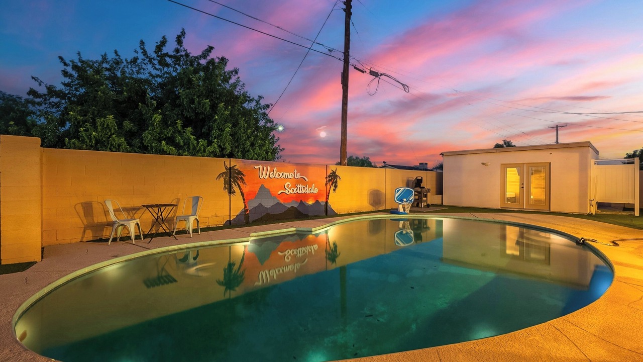 Photo of Outdoor in Scottsdale Estates Six