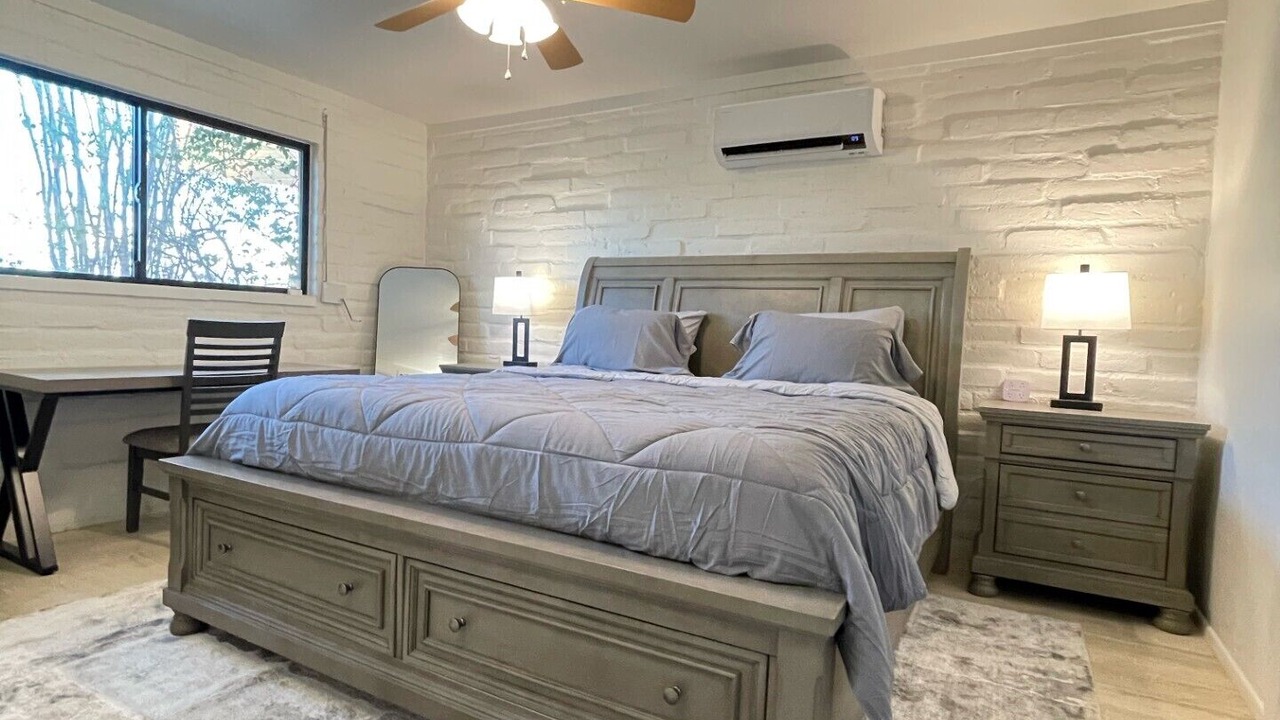 Photo of Bedroom in Coronado Foothills Estates