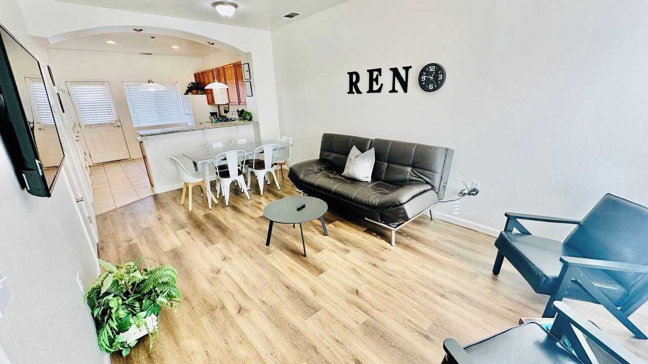 Photo of Livingroom in Reno