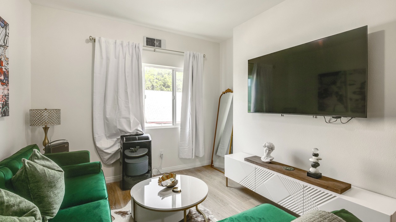 Photo of Bedroom in Golden Hill