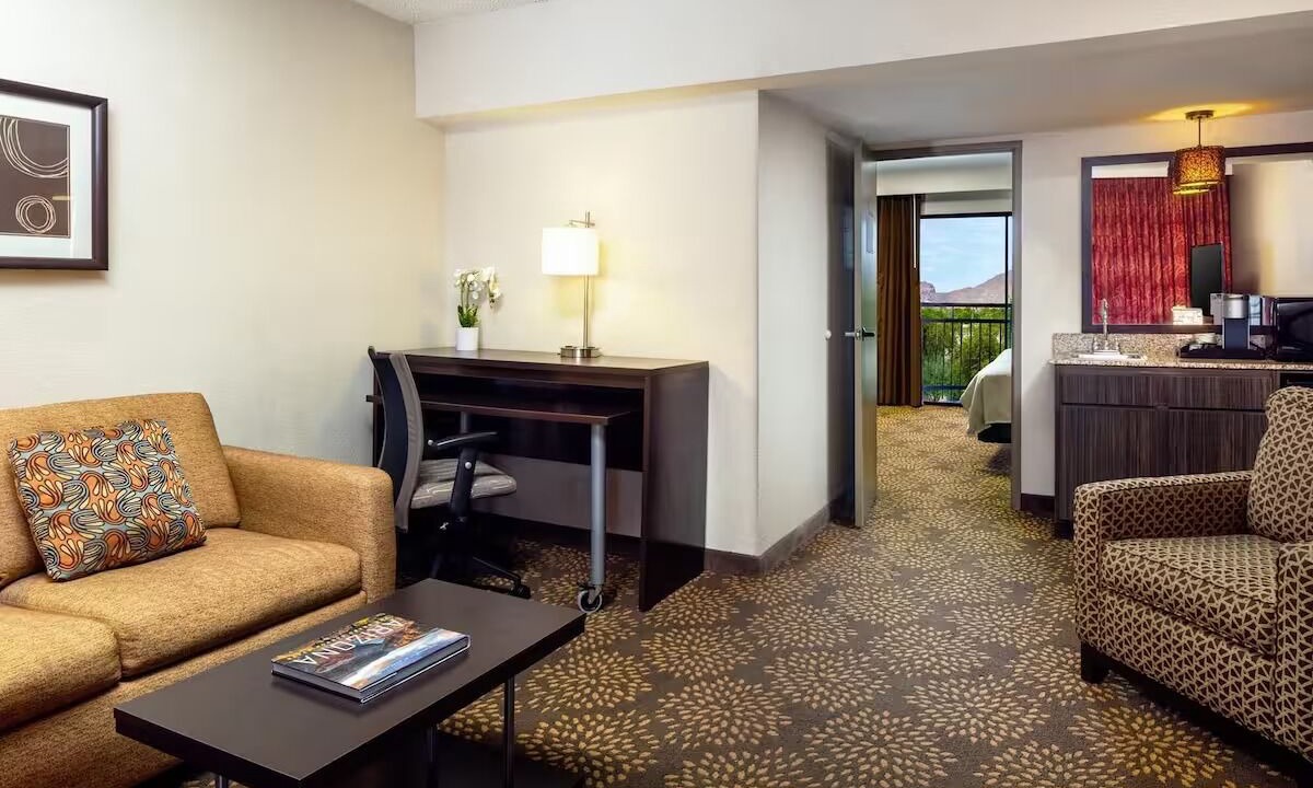 Photo of Livingroom in Camelback East